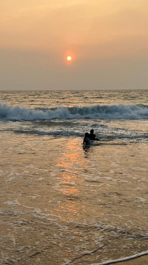 Royal Kazbay Beach Resort Varkala Exterior photo